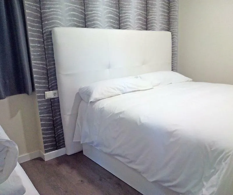 Apartamentos Valentina Deluxe 3000 Granada Apartment